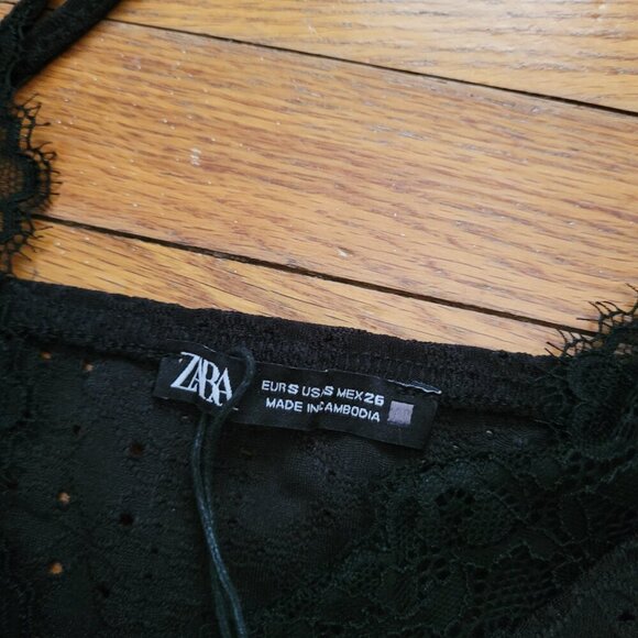 NWT ZARA | Lace V-Neck Eyelet Tank Top | Sz. S - Picture 8 of 9